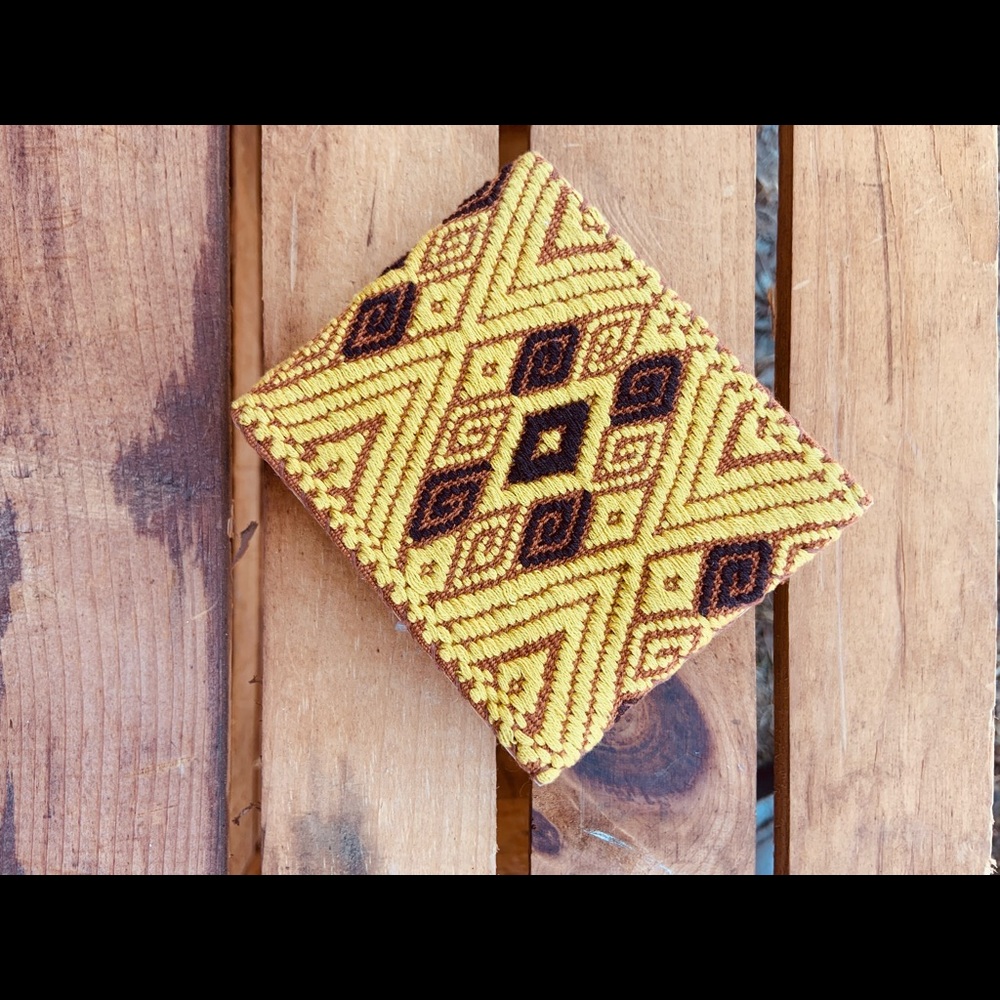 Unisex Yellow Wallet Handmade Style Embroidered San ANDRES Chiapas MEXICO